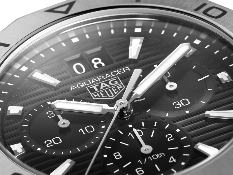 AQUARACER Professional 200 Date