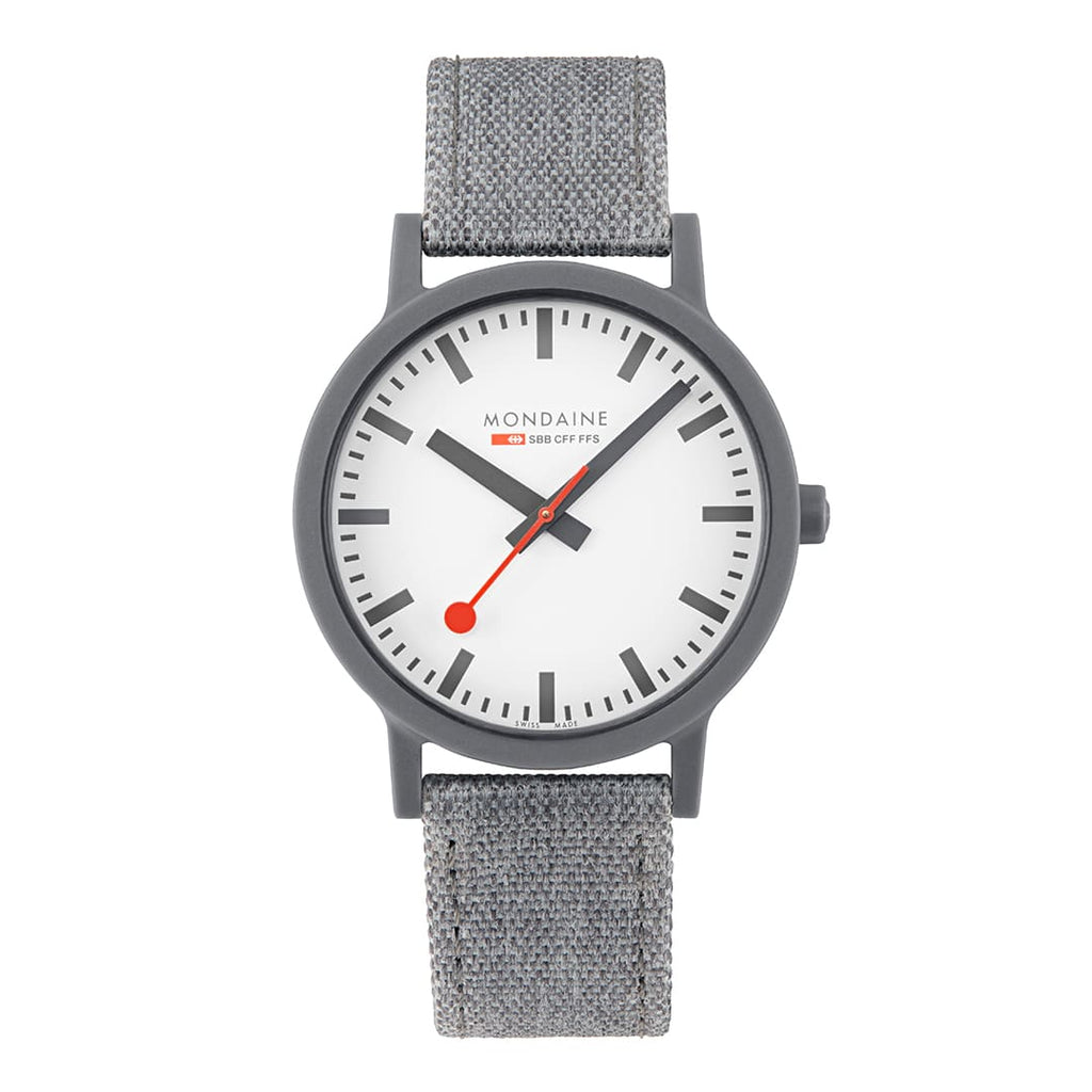 ESSENCE, 41mm.