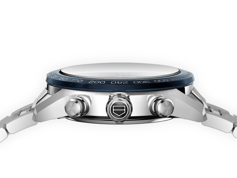 TAG HEUER CARRERA