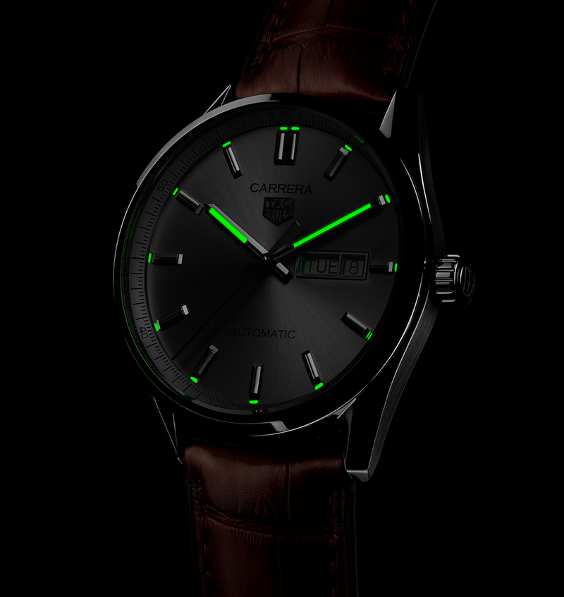 TAG HEUER CARRERA
